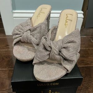 NEW Dorothea Bow Heels from Lulus